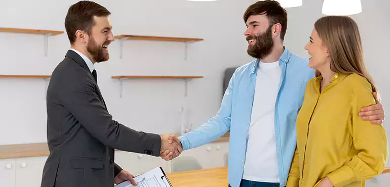Why Choose Seattle Home Buyers to Sell Your Condo Fast in Seattle, WA?