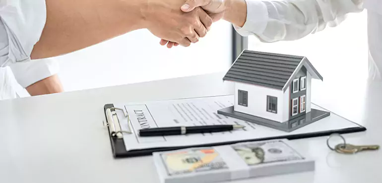 Why Choose Seattle Home Buyers to Buy Your Home Off Market On Cash in Seattle, WA?